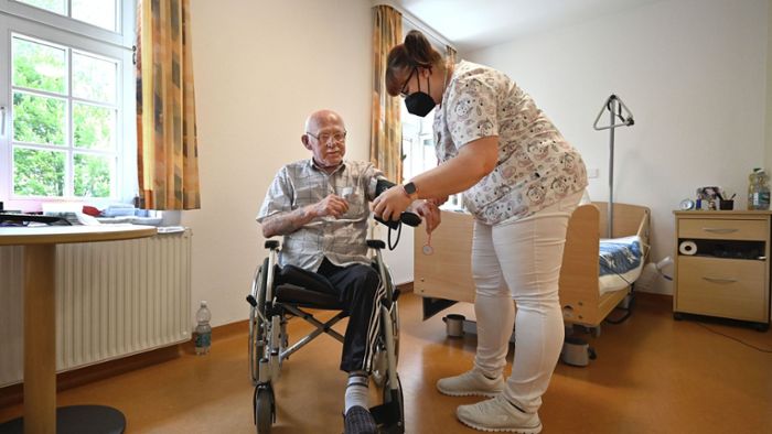 Neue Verordnung bringt Pflegeheime ans Limit