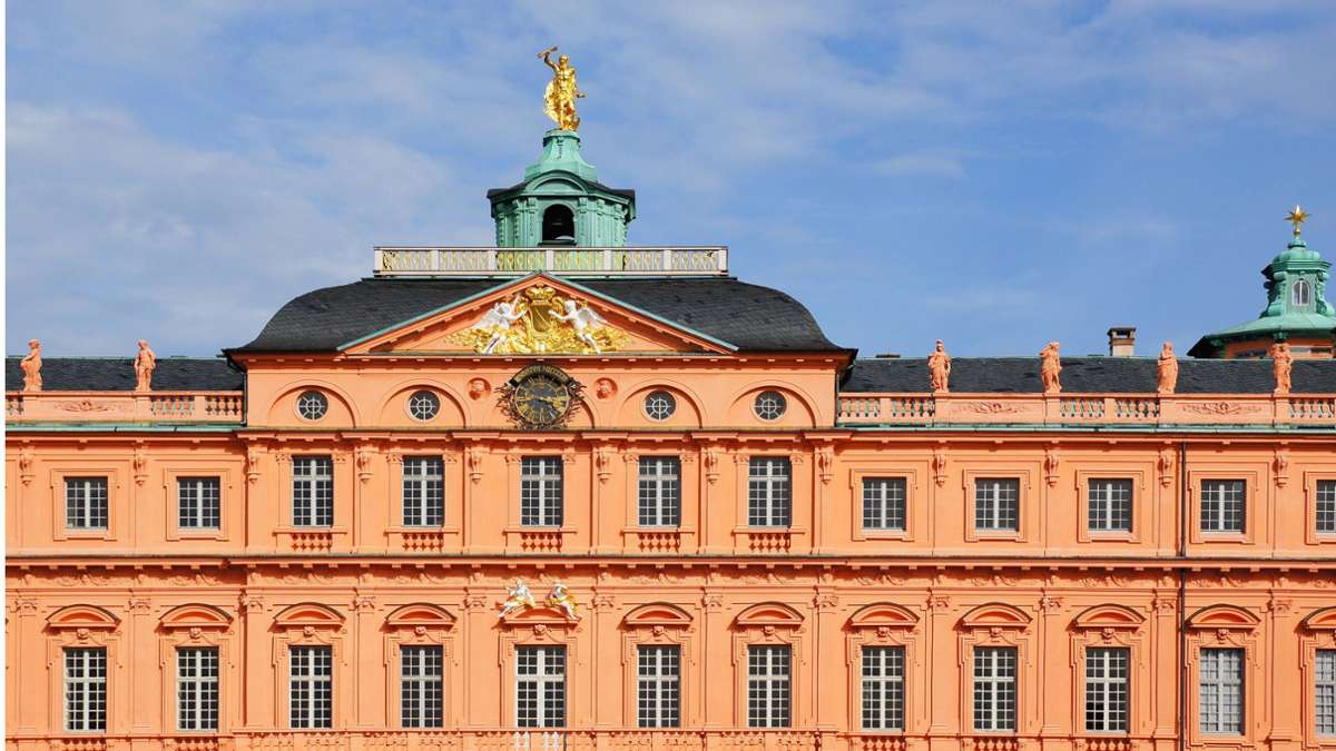 Vandalismus in Rastatt: Unbekannter schmiert antisemitische Parolen an Barockschloss