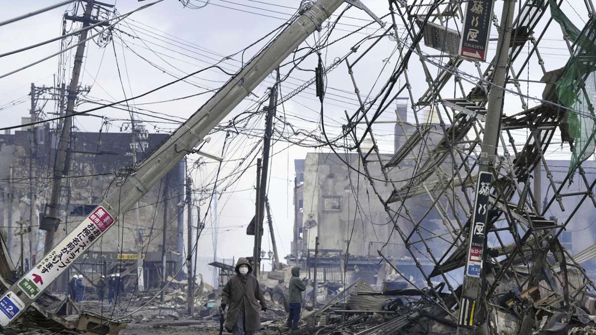 Erdbeben in Japan: Zahl der Todesopfer bei starker Bebenserie weiter gestiegen