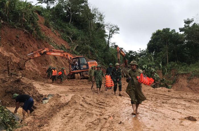 Starker Regen in Vietnam: 22 Soldaten bei Erdrutschen getötet