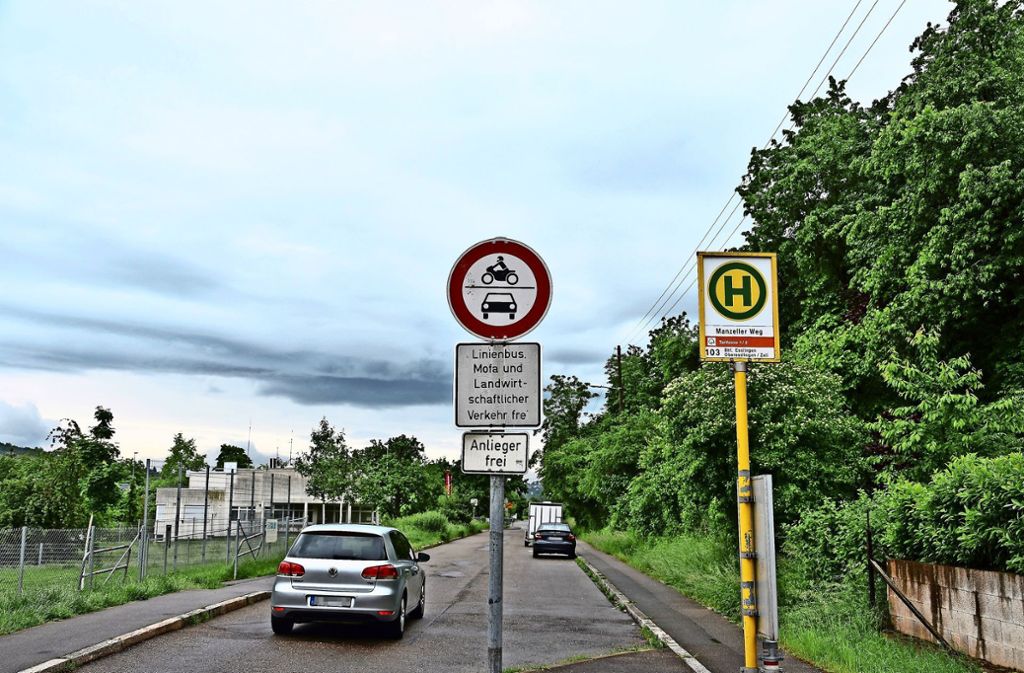 Ordnungsamt verstärkt Kontrollen in der Amstetter Straße: Verkehrskontrollen wegen Durchfahrtsverbot