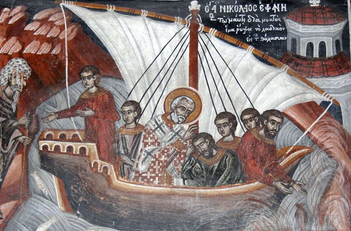 Auf diesem byzantinischen Fresko beschenkt der Heilige Nikolaus Seeleute mit besserem Wetter. Foto: imago stock&people/imago stock&people