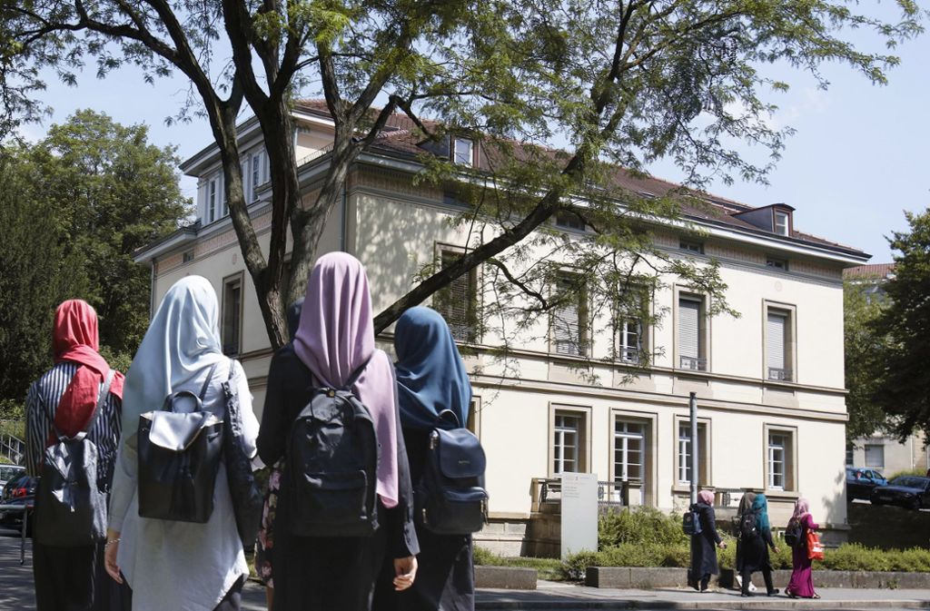 Kontroverse bei Islamwissenschaftlern: Wahlen: Tübinger  Islamtheologinnen   blitzen bei DFG ab