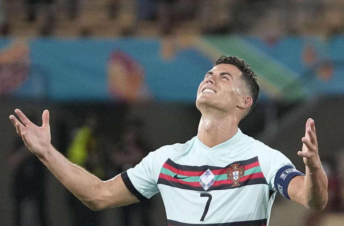 Das ganze Leid in einem Bild: Für Cristiano Ronaldo und das portugiesische Nationalteam ist die EM vorbei.