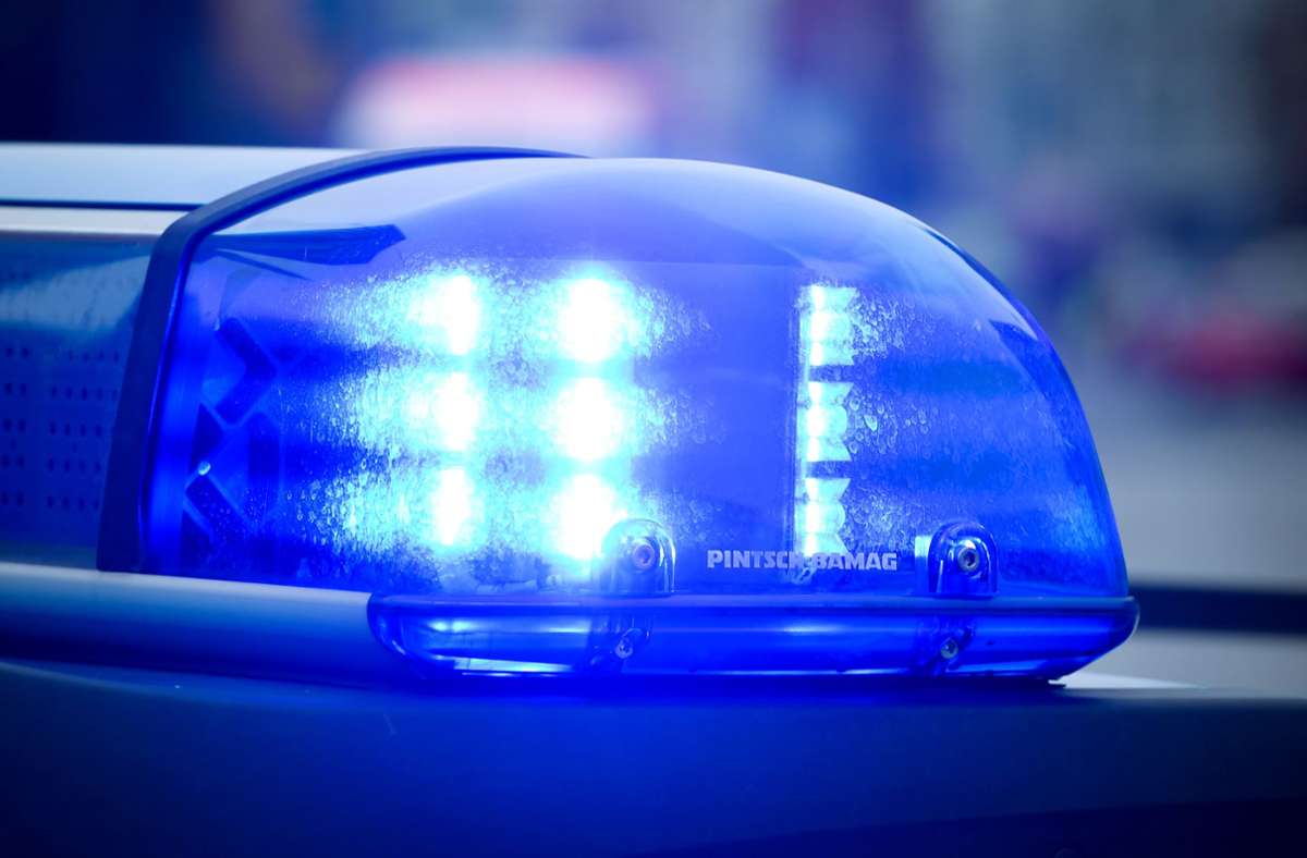 Ulm: Mann verletzt 16-Jährigen mit Flaschenhals schwer