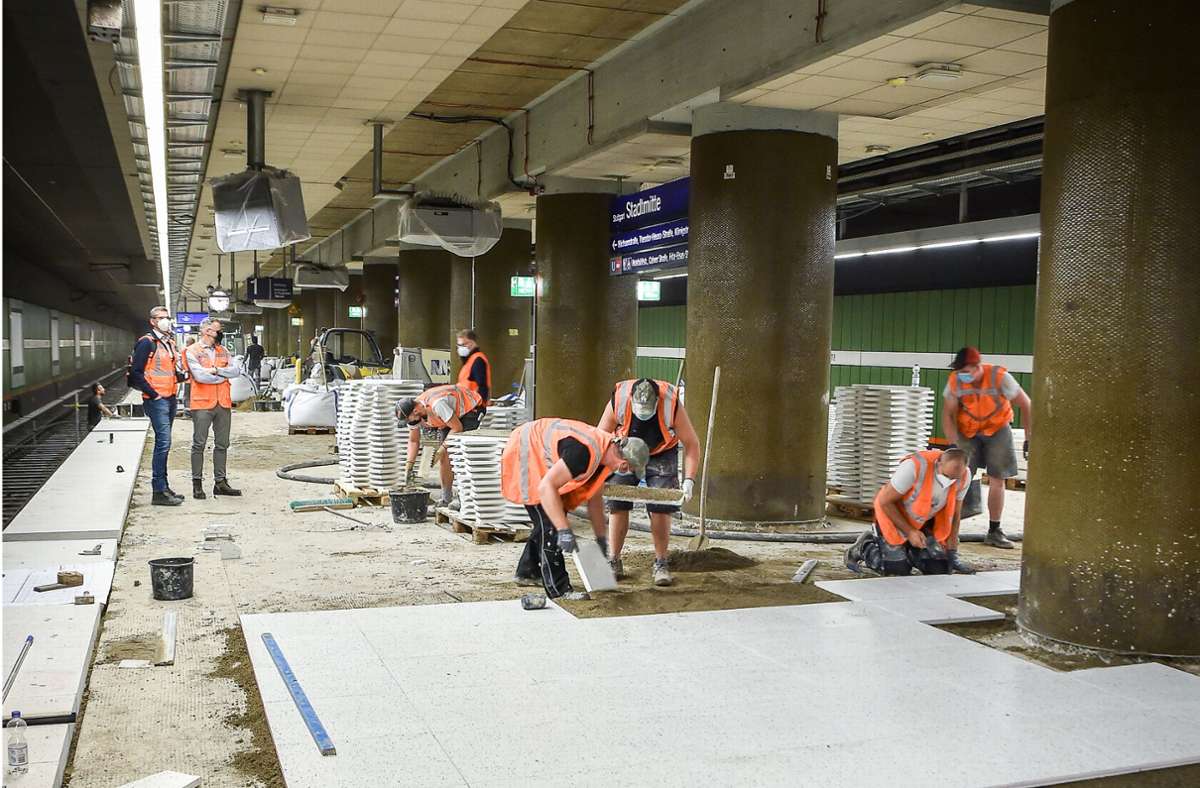 Die Haltestellen der S-Bahn in Stuttgart sind während der Sommerferien saniert worden. Im Sommer 2022 und 2023 gehen die Arbeiten weiter. Foto: Lichtgut/Ferdinando Iannone