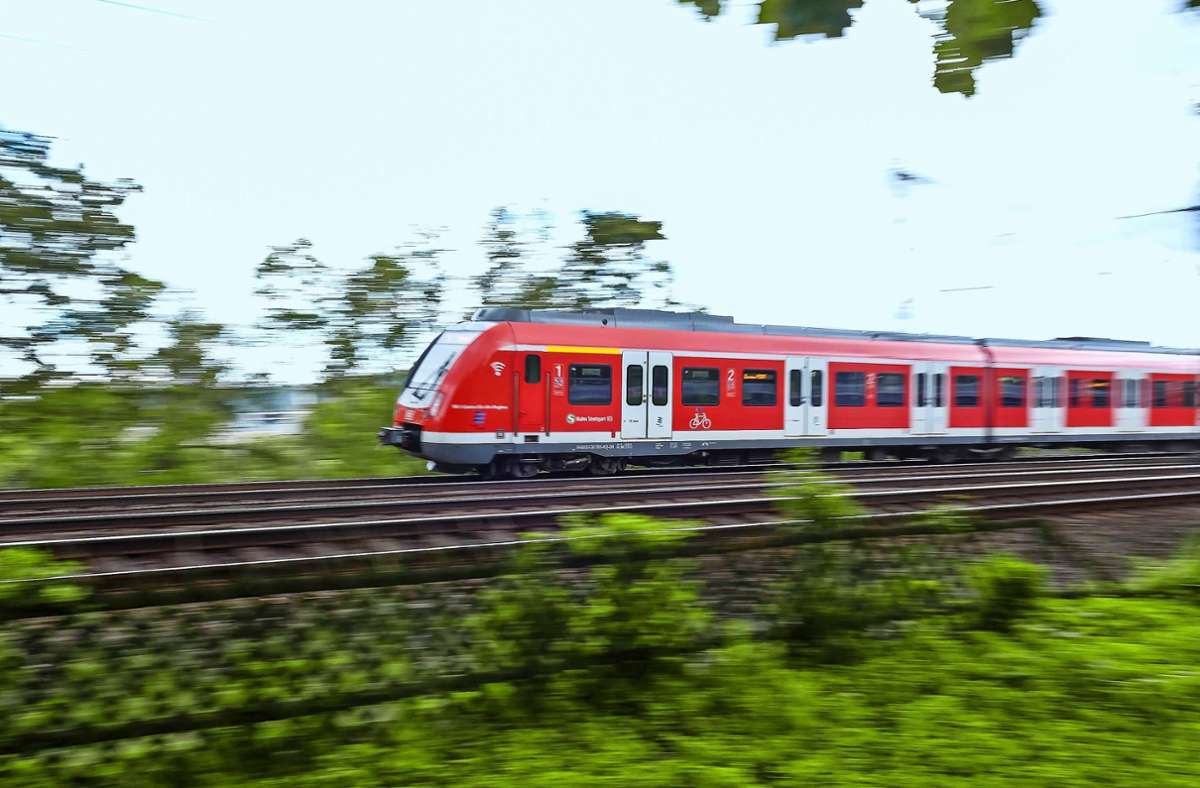 Bewerbung beim Land: Stuttgart prüft Abgabe für Nahverkehr