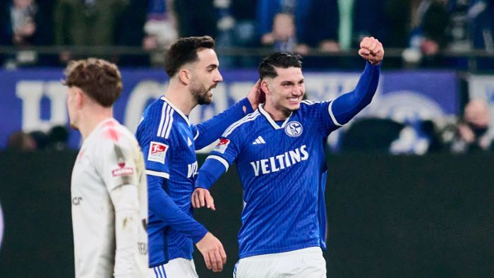 Schalke gelingt Befreiungsschlag – Kiel rettet Punkt