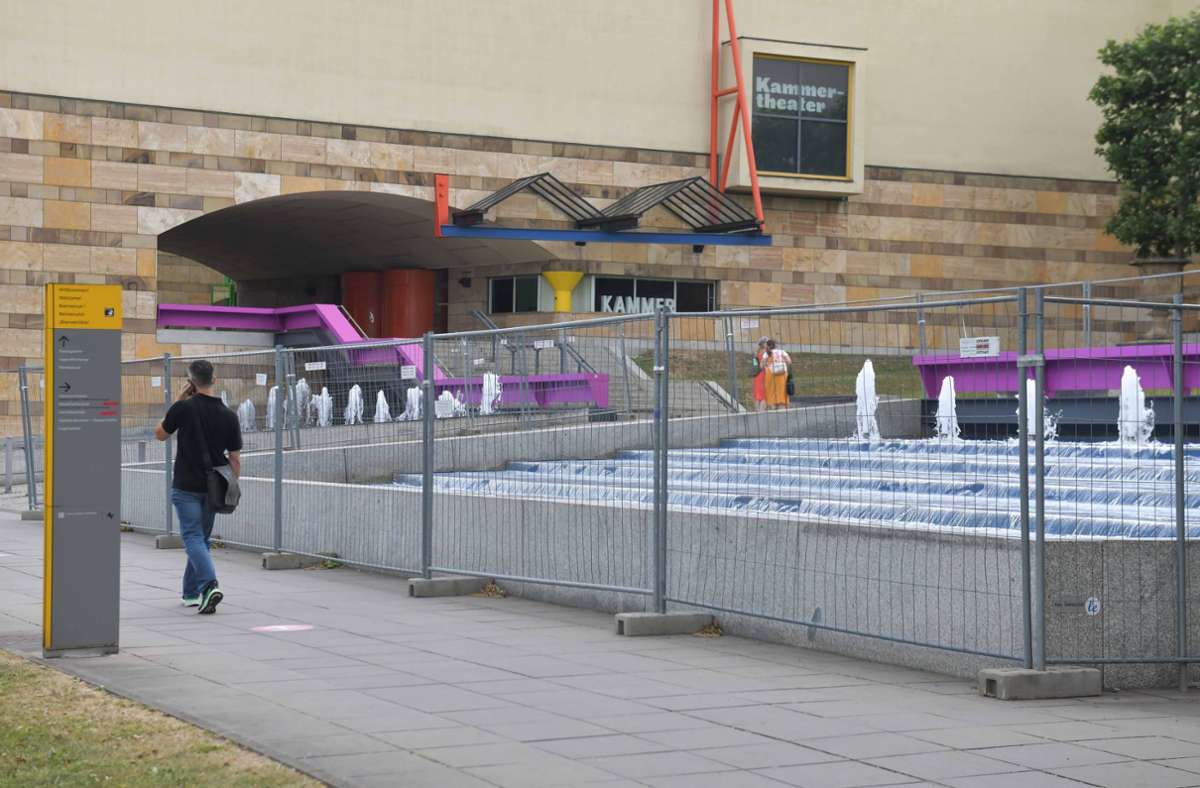 Brunnen in Stuttgart: Die Zäune sind bald wieder weg
