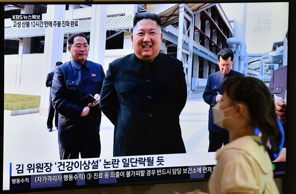 Kim Jong Un zeigte sich erstmals wieder in der Öffentlichkeit. Foto: AFP/JUNG YEON-JE