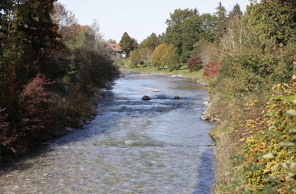 Oberbayern: Junge Frau nach Club-Besuch tot in Fluss aufgefunden