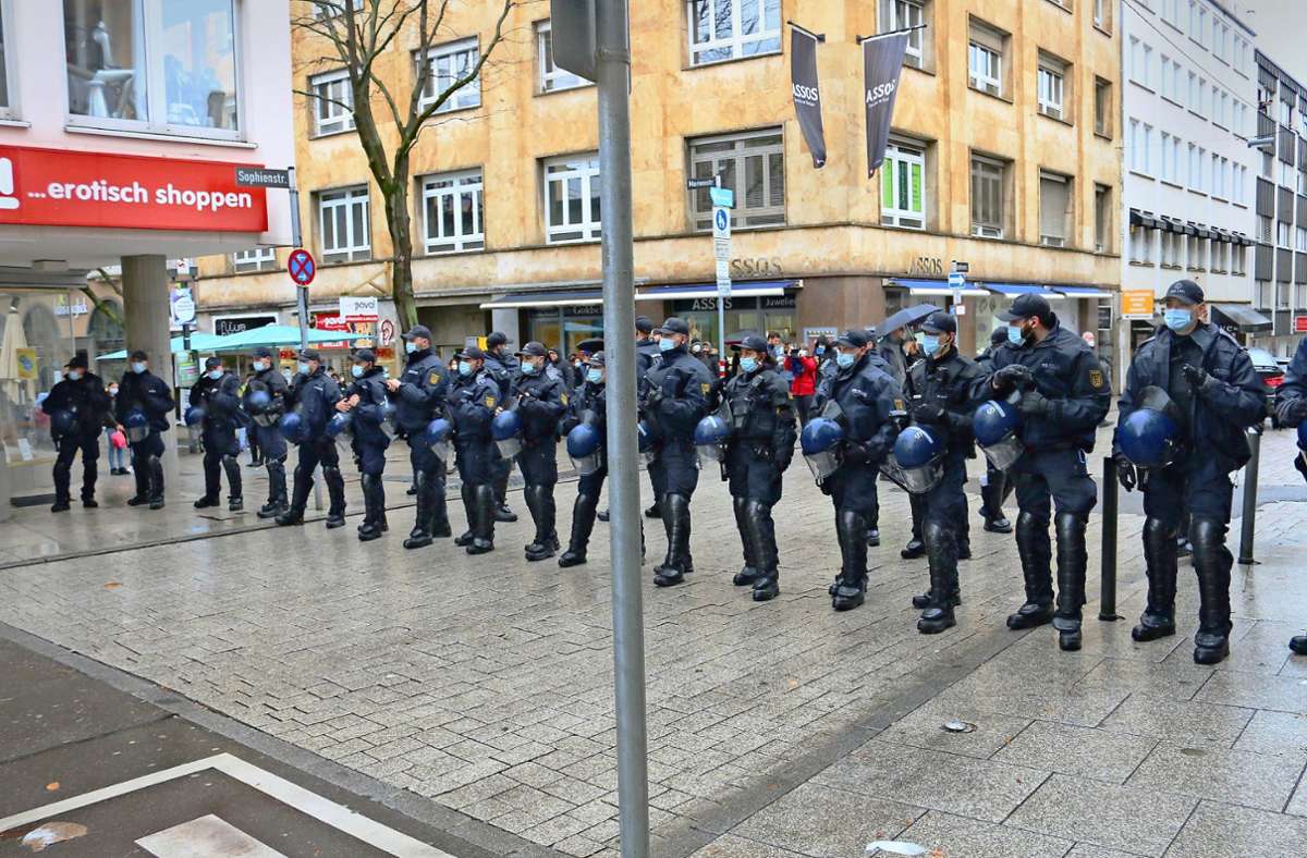 Nach Coronaprotest in Stuttgart: Demos ruinieren das Image der Stadt