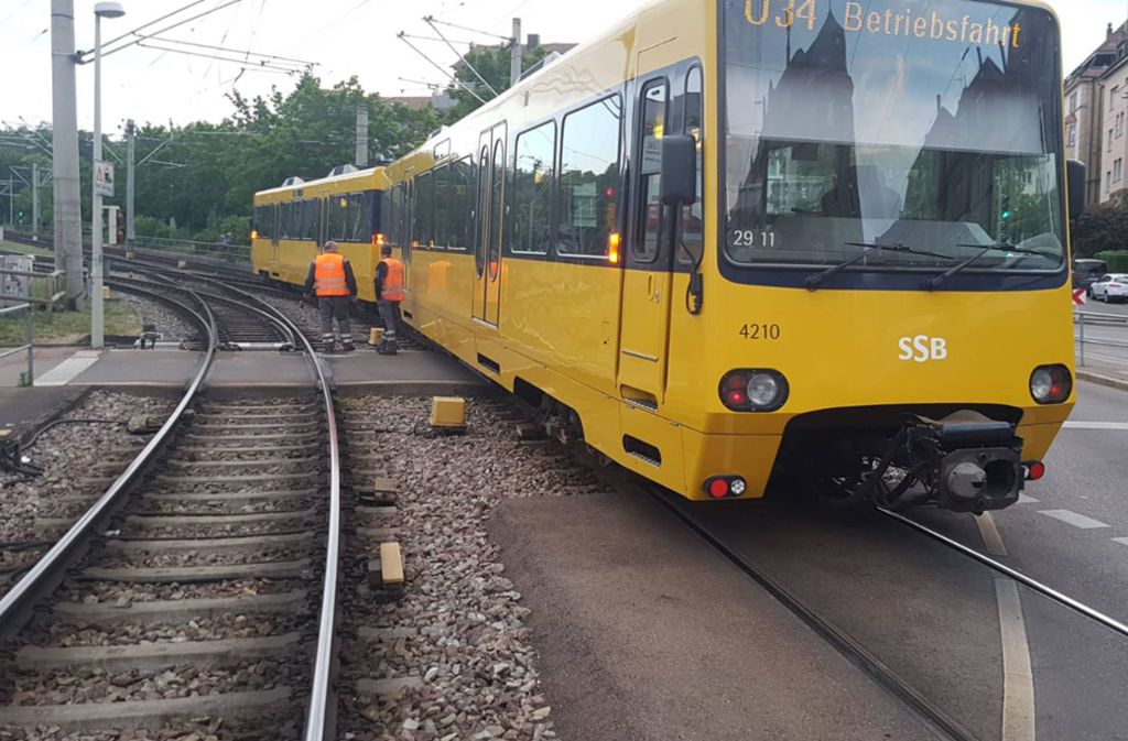 Stadtbahn in Stuttgart entgleist: Zug springt beim Vogelsang aus den Gleisen