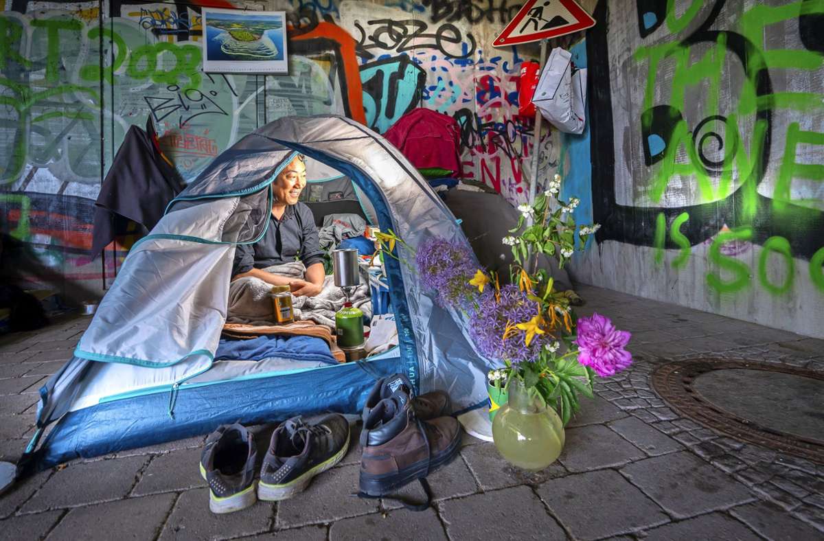 Obdachlosigkeit in Ulm: Der Buddhist unter der Brücke