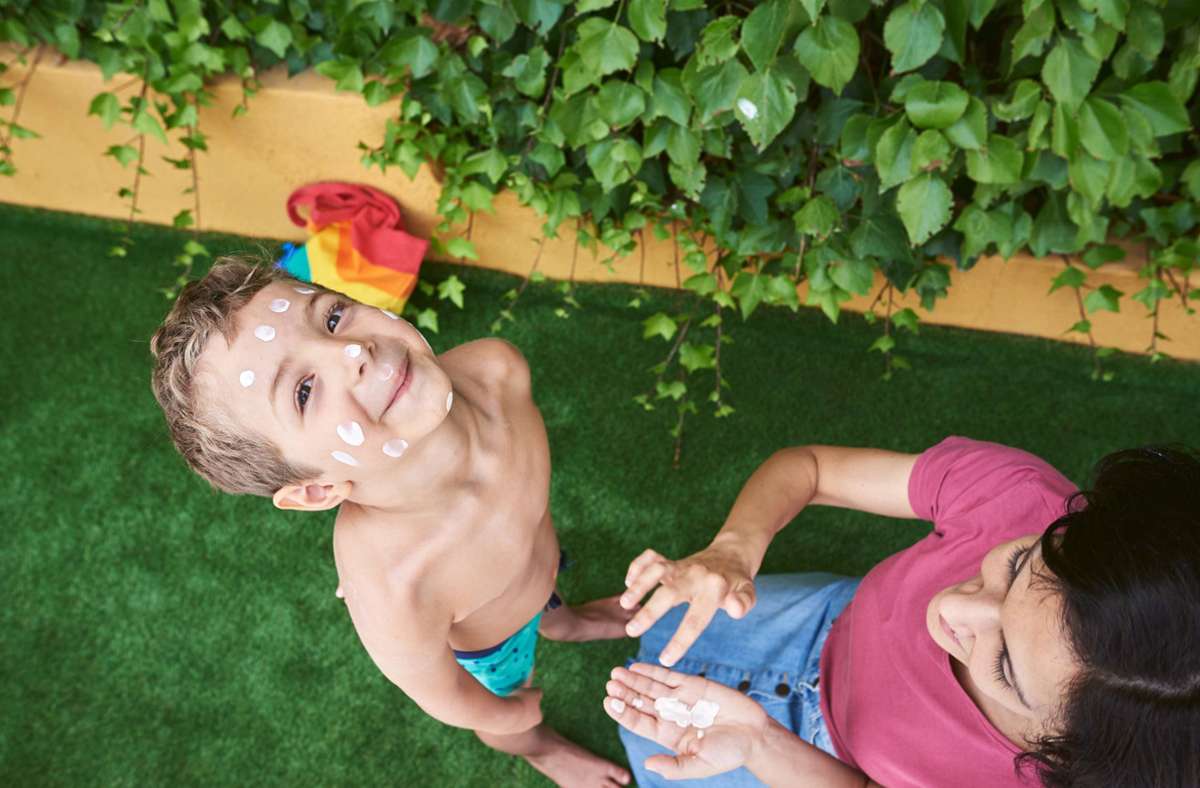 Sonnenschutz im Test: Diese Cremes schützen Kinder am besten