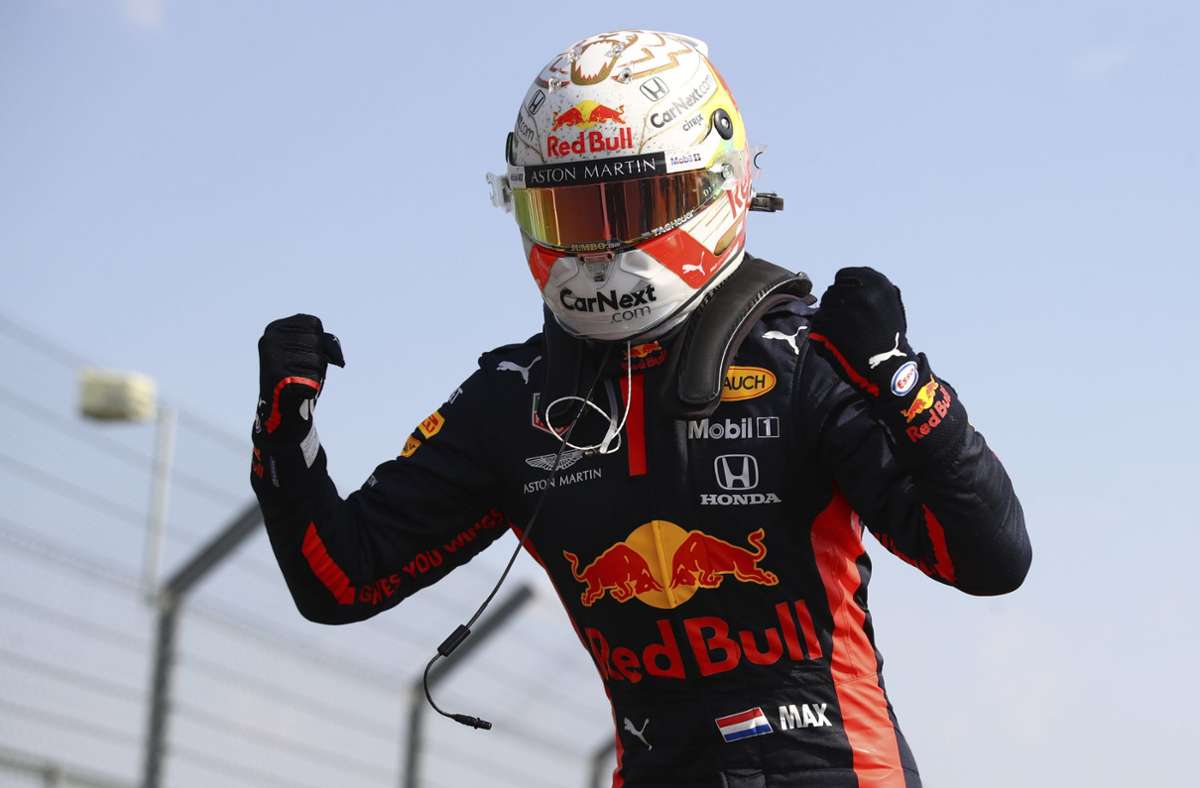 Auf dem Nürburgring belegte Max verstappen Platz zwei und war zufrieden – aber wie geht es für den Niederländer bei Red Bull weiter? Foto: AP/Bryn Lennon