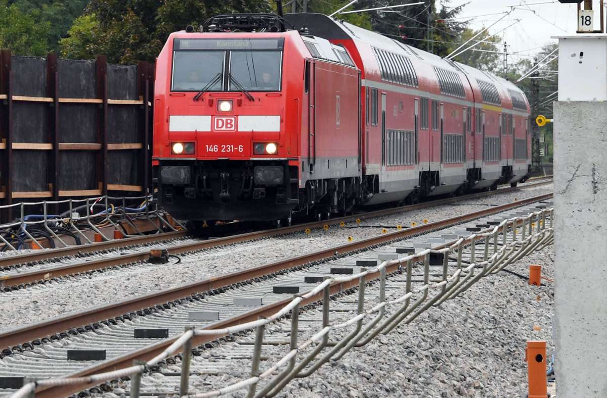 Bei Achern: Rheintalbahn wegen Polizeieinsatzes gesperrt