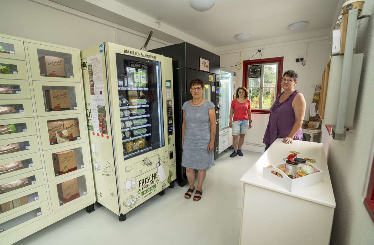 Direktvermarktung aus dem Automaten: Saft und Hähnchenfleisch per Knopfdruck