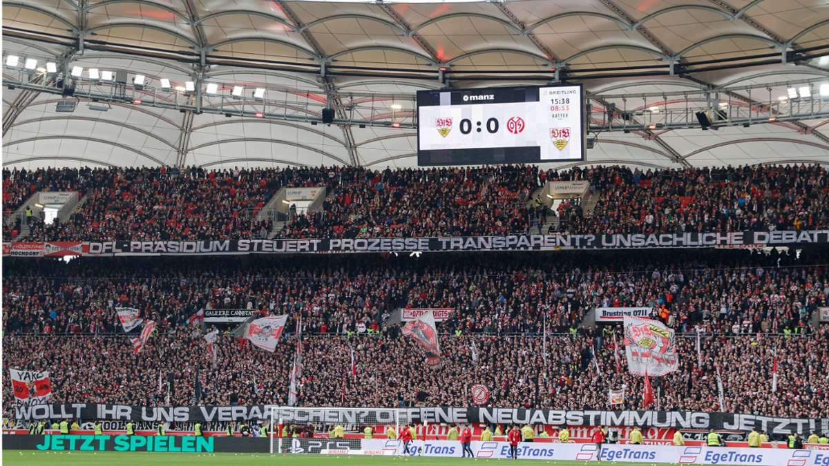 Fußball-Bundesliga: Nach Blackstone-Rückzug: DFL setzt auf CVC