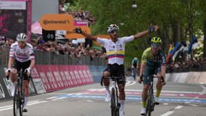 Giro dItalia: Schachmann verpasst Tagessieg - Narvaez gewinnt erste Etappe