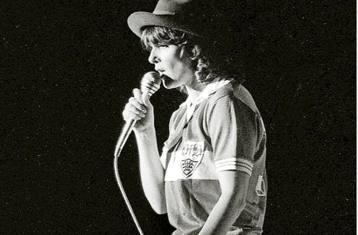 1979 trat Abba-Sängerin Anni-Frid im VfB-Trikot in Böblingen auf – für sie war’s ein Gastspiel in Stuttgart. Foto:  