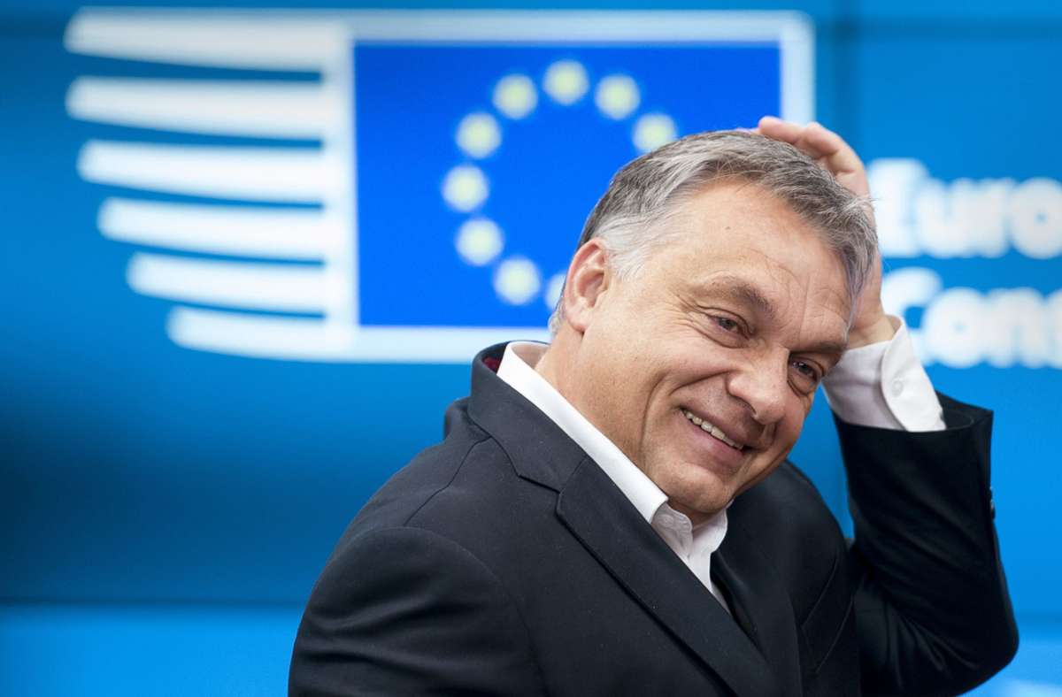 Streit im Europa-Parlament: EVP-Fraktion auf Distanz  zu Orban