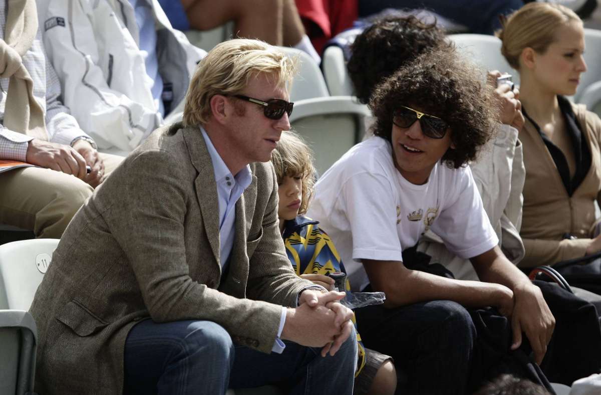 Boris Becker und seine Söhne Noah  (r.) und Elias beim Mercedes Cup 2008 in Stuttgart.