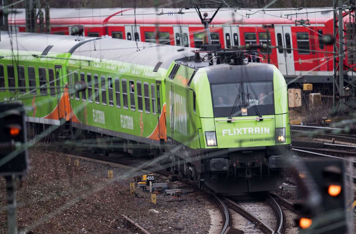 Zugstrecke zwischen Stuttgart und Berlin: Dicke Luft bei den Privatbahnern