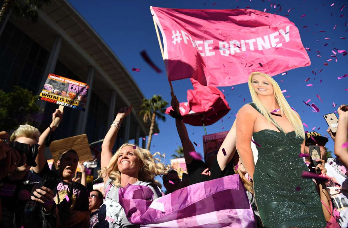Gericht hebt Vormundschaft auf: „Bester Tag aller Zeiten“ - Freiheit für Britney Spears