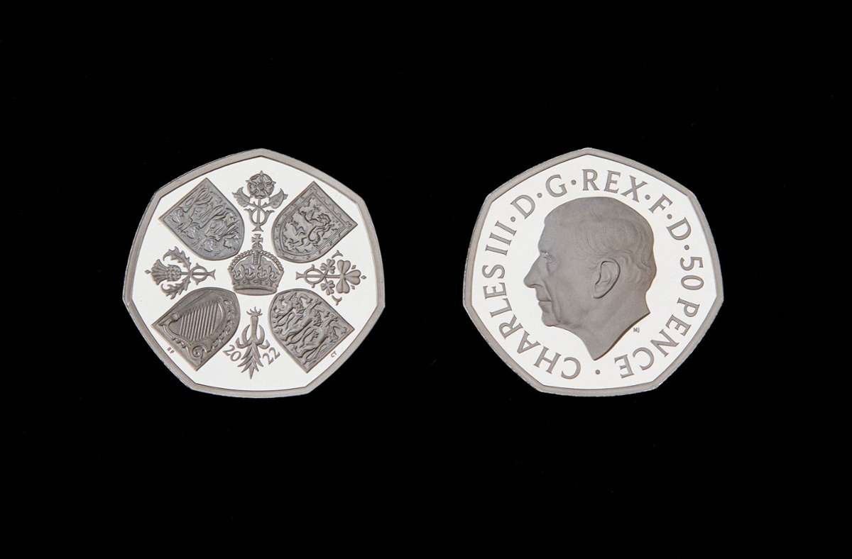 Erste Münzen mit Porträt von König Charles III. vorgestellt