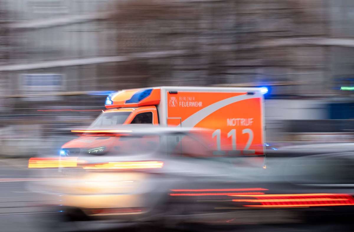 Halle: Ein Toter und drei Verletzte bei Zugunglück