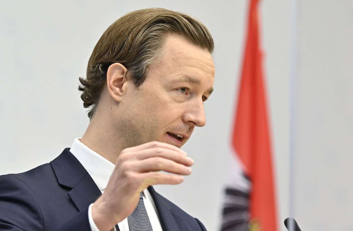 Österreich: Auch Finanzminister Blümel tritt zurück