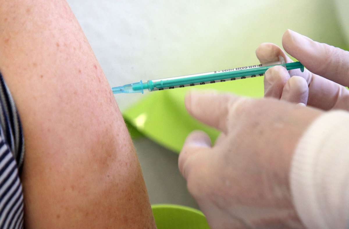 Coronavirus in Deutschland: Stiko befürwortet Festhalten an Impfpriorisierung