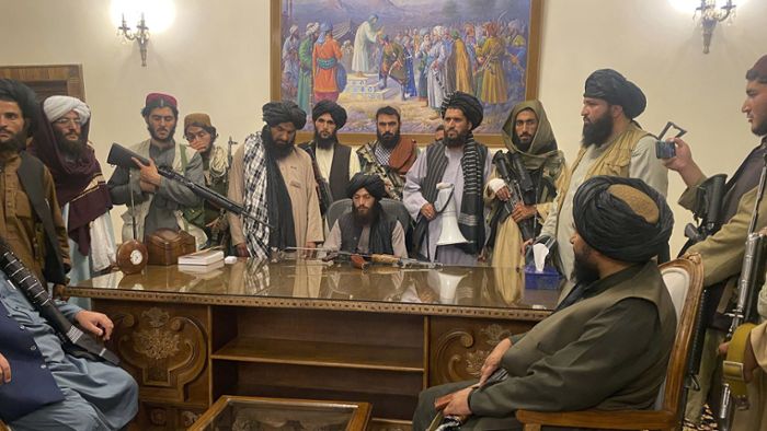 Taliban stellen erste Regierungsmitglieder vor