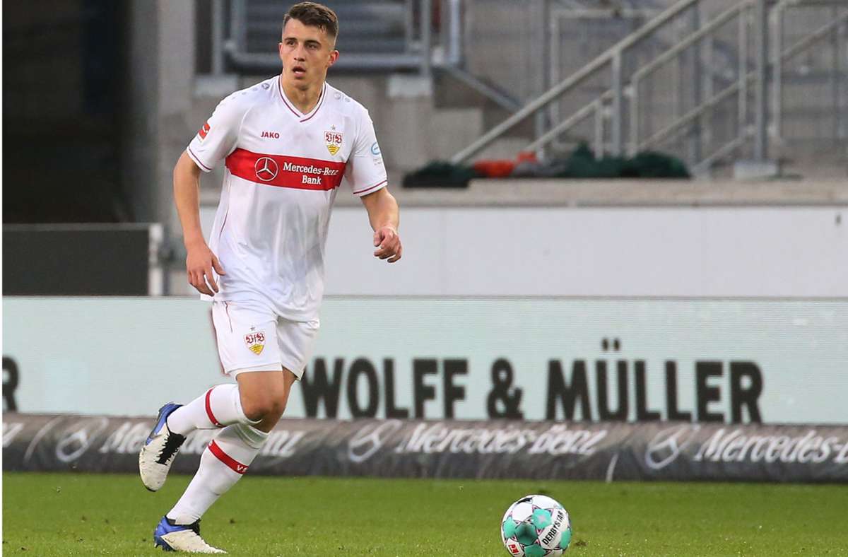 Abwehrspieler Marc Kempf richtet den Blick nach vorne. Der 26-Jährige wird den VfB Stuttgart womöglich schon bald verlassen.