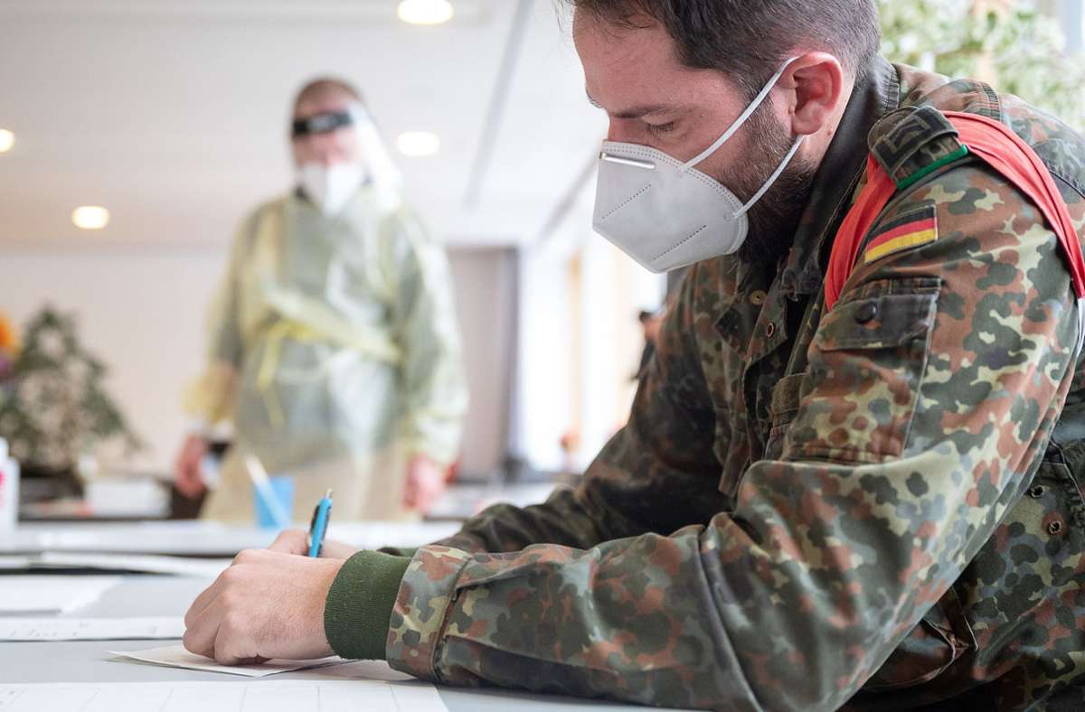 Coronavirus in Baden-Württemberg: Etwa 1900 Soldaten helfen bei Eindämmung der Pandemie