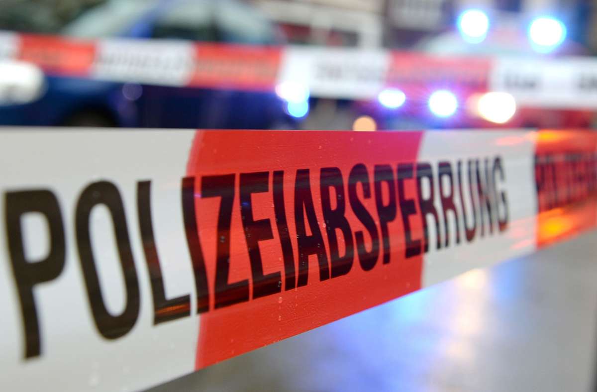 Bei Ellhofen im Kreis Heilbronn: Toter Mann neben seinem Auto  entdeckt