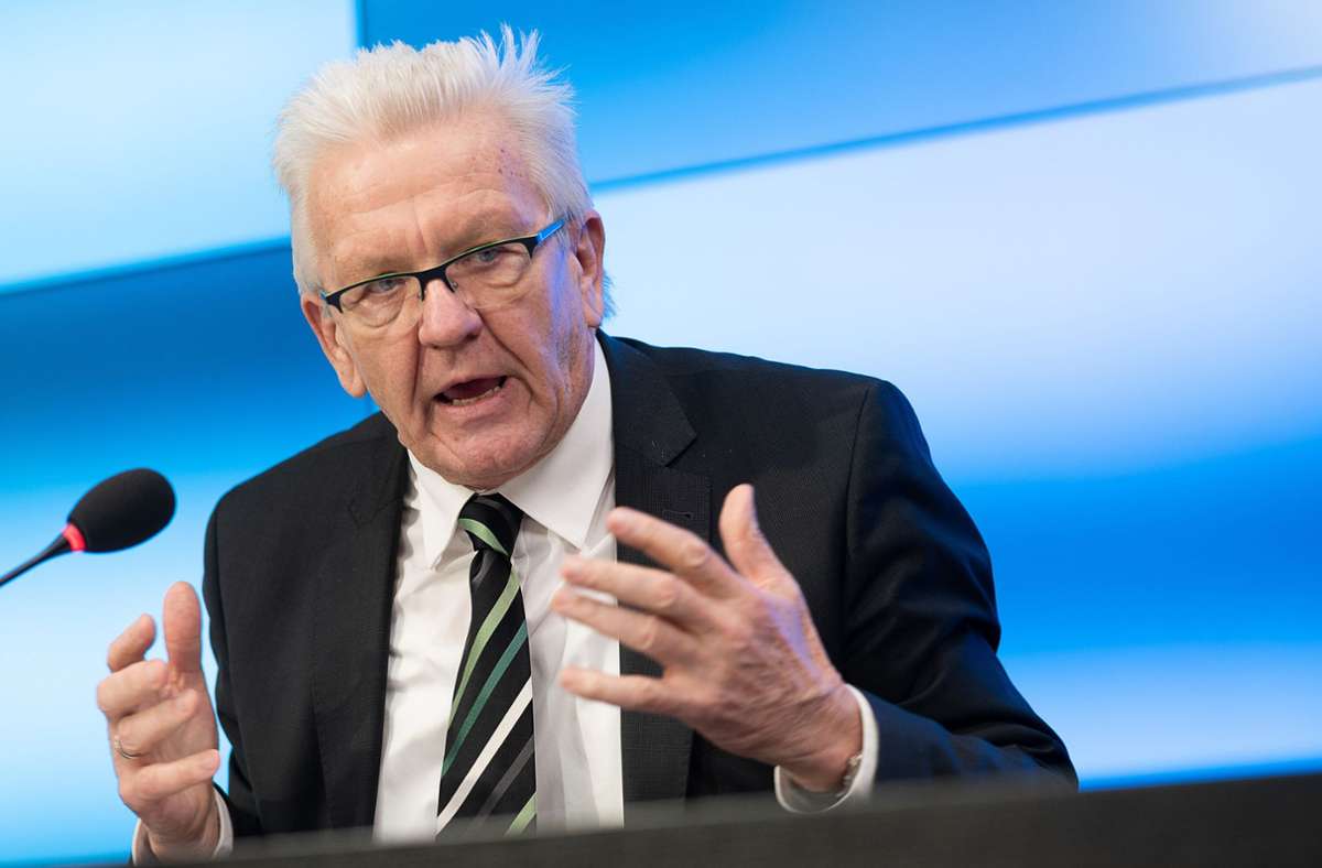 Ministerpräsident bei Markus Lanz: Kretschmann: Würde mich mit Astrazeneca impfen lassen