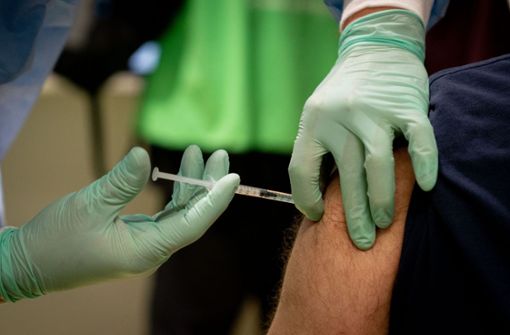 In Deutschland wird seit einigen Wochen über eine allgemeine Impfpflicht diskutiert. (Symbolbild) Foto: dpa/Kay Nietfeld