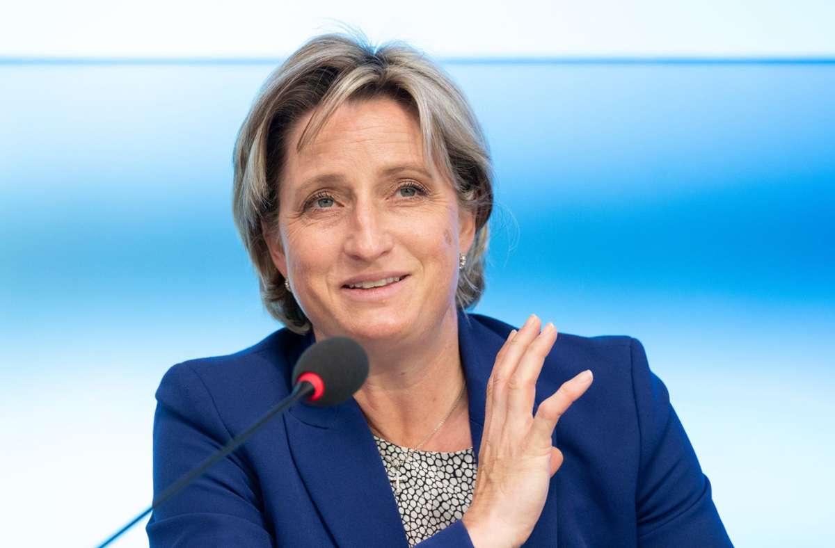 Wirtschaftsministerin Nicole Hoffmeister-Kraut (CDU) Foto: dpa/Bernd Weissbrod