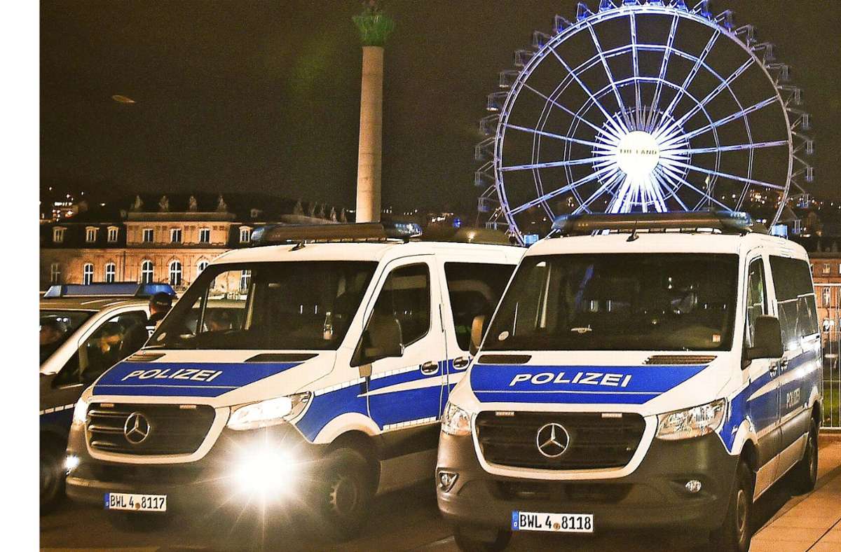 Polizeieinsatz an Silvester in Stuttgart: Was lehrt die Neujahrsnacht für künftige Feiern?