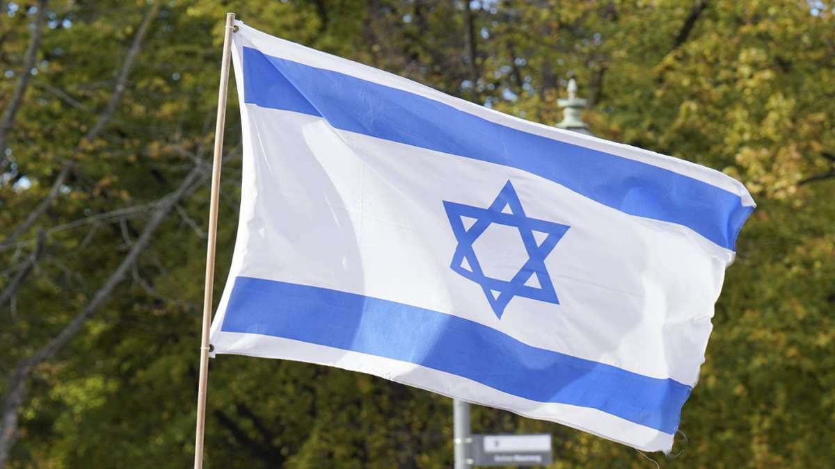 Rottweil: Fünf junge Männer zünden Israelfahne an