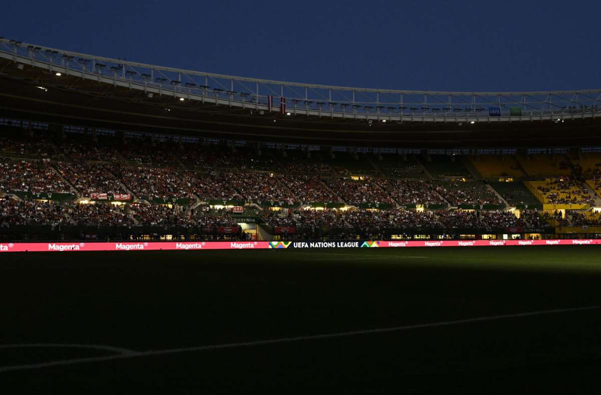 Österreich gegen Dänemark in Wien: Mysteriöses Loch im Happel-Stadion sorgt für Aufsehen
