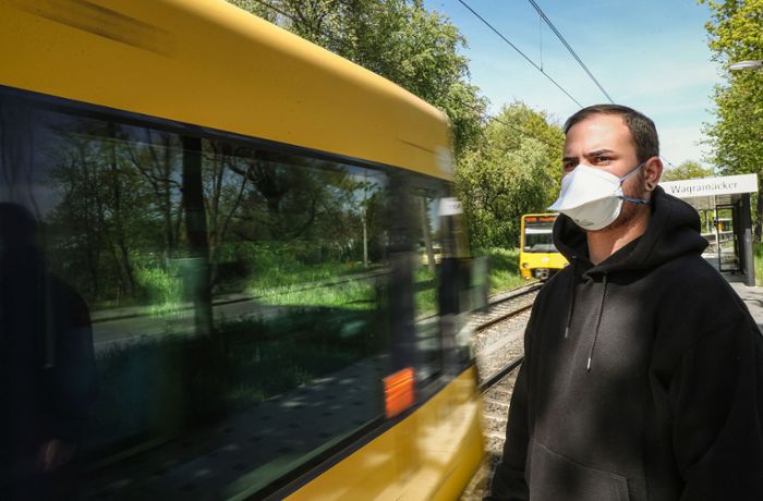 Maskenpflicht in Stadtbahnen: Immer mehr verzichten auf den Mundschutz