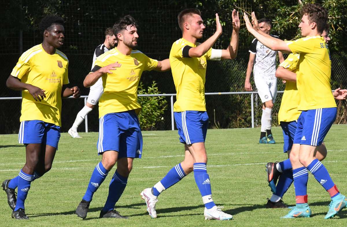 Relegation zur Fußball-Bezirksliga: Untertürkheimer retten sich vor dem Abstieg – Deja-vu für Botnanger