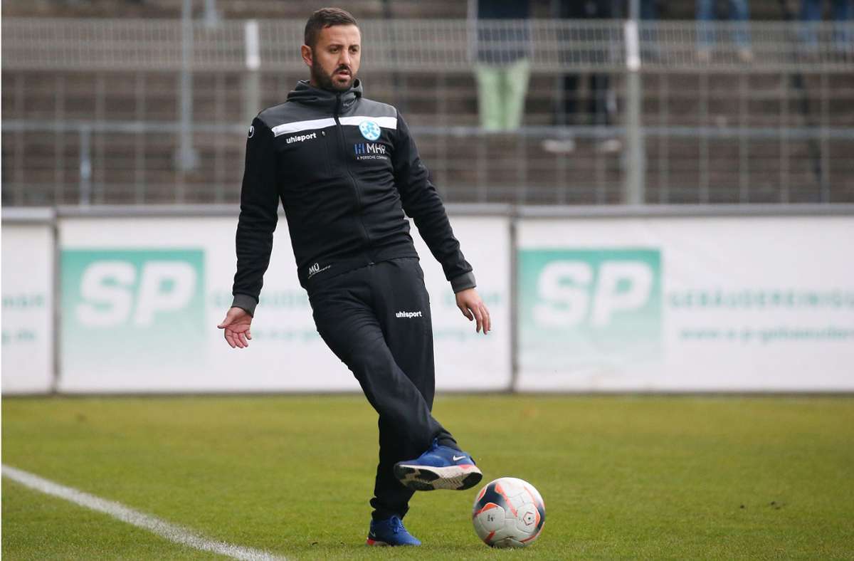 Beim Hinspiel in Villingen war Mustafa Ünal erstmals als Cheftrainer für die Kickers am  Ball – am Samstag kommt es zum Rückspiel. Foto: Baumann/Alexander Keppler