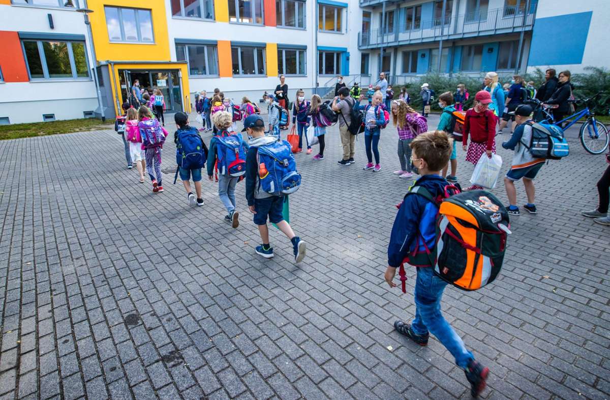 Schulstart in Baden-Württemberg: Chaos bei Gesundheitserklärungen – SPD kritisiert  Prozedere für Schüler