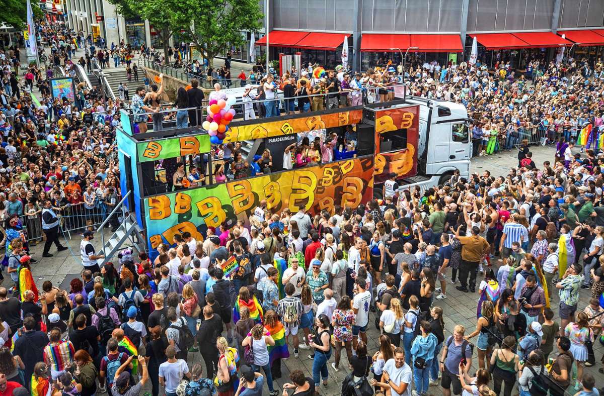 Nach CSD-Parade in Stuttgart: Dubiose Zahlen bei Festen und Protesten in Stuttgart