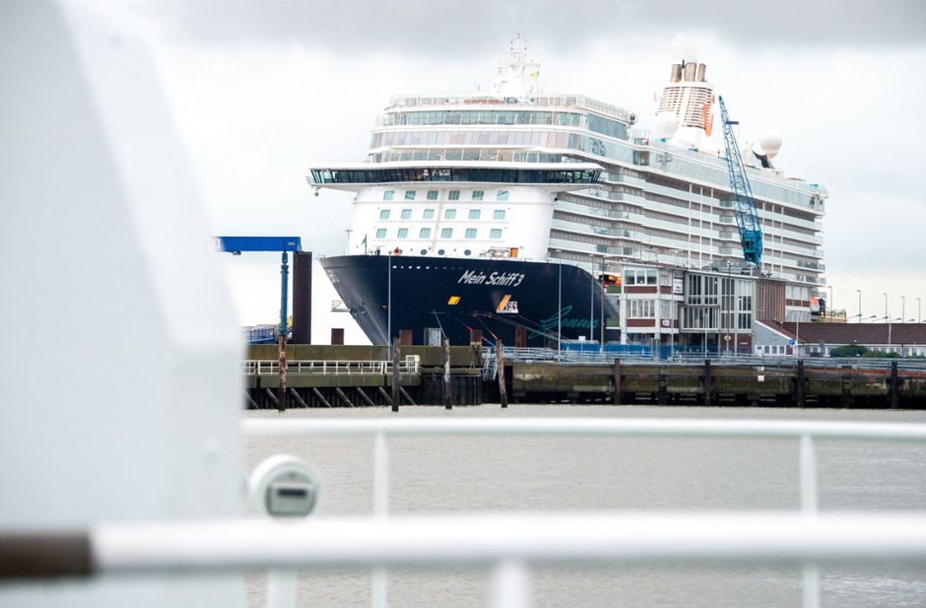 Cuxhaven: Tui-Kreuzfahrtschiff steht unter Quarantäne