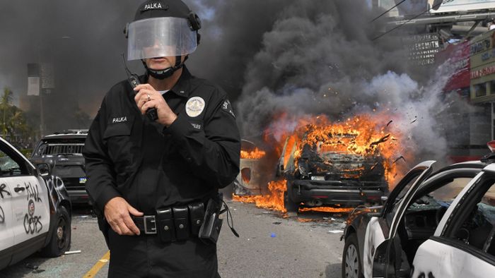 Verwüstungen, Straßenschlachten und Brände in Los Angeles
